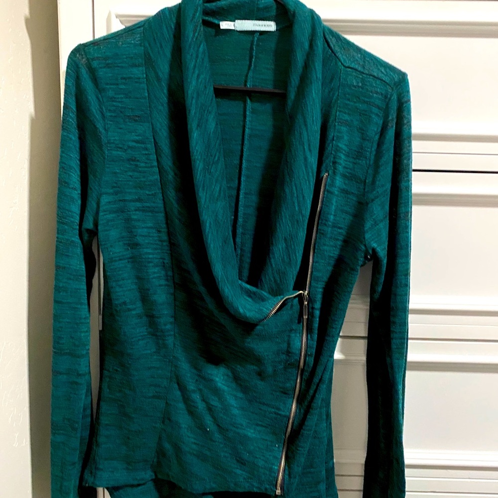 Zip Up Sweater Shrug